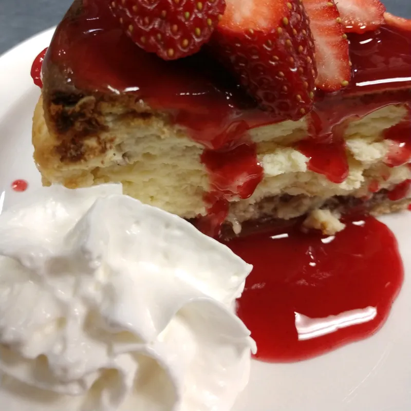 Strawberry cheesecake slice