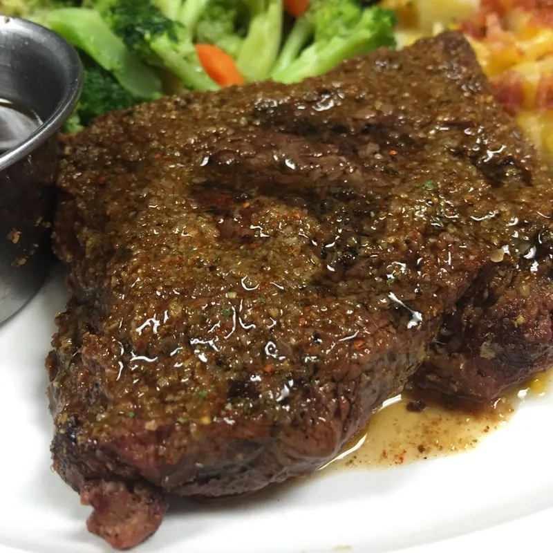 Char-grilled steak with broccoli