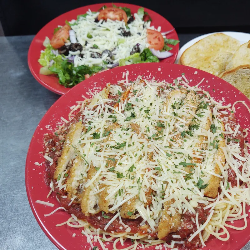 Buffalo chicken alfredo pasta
